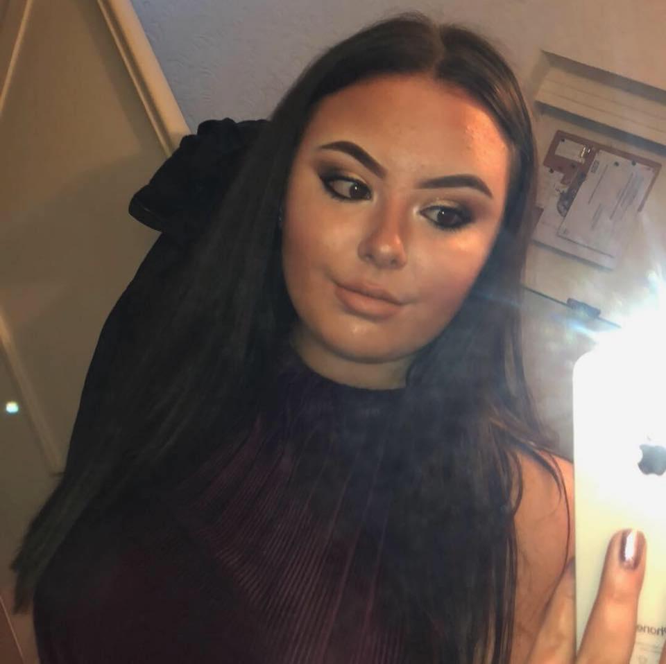 Toți r&acirc;deau că e prea grasă, azi arată ca o divă și mulți se &icirc;ndrăgostesc de ea. Cum arată Tilly Niman după ce a slăbit