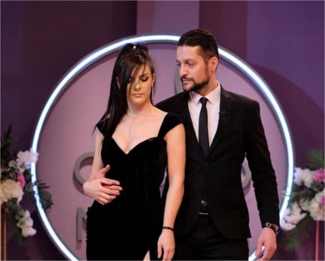 Bianca și Mihai, imagini din intimitatea dormitorului. Cum au fost suprinși cei doi, după ce s-a zvonit că ar fi despărțiți