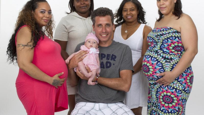 Ari Nagel susține că 13 femei sunt însărcinate în acest moment cu copiii lui