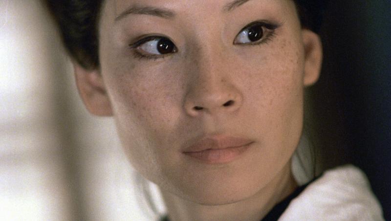 Lucy Liu, actrița din “Îngerii lui Charlie” și 