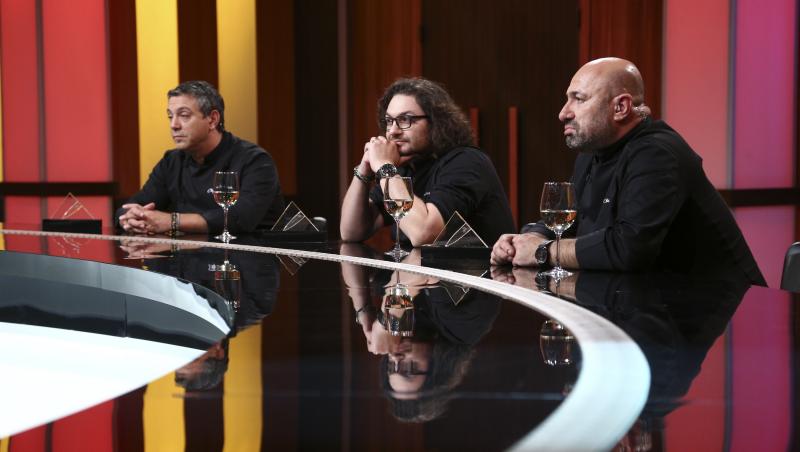 Sorin Bontea, Florin Dumitrescu și Cătălin Scărlătescu, la masa jurizarii de la „Chefi la cuțite”, sezonul 9