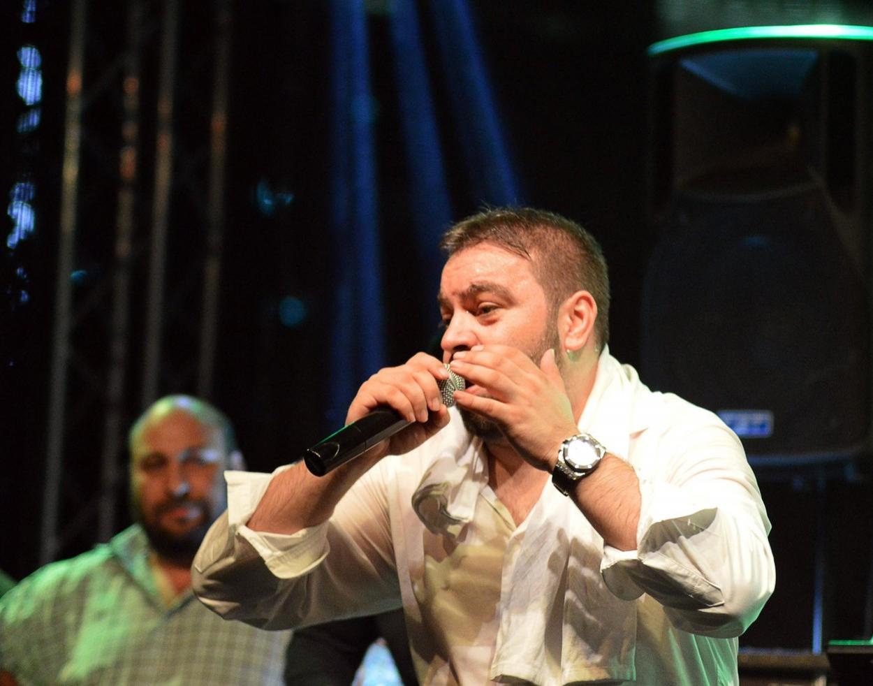 florin salam canta cu foc