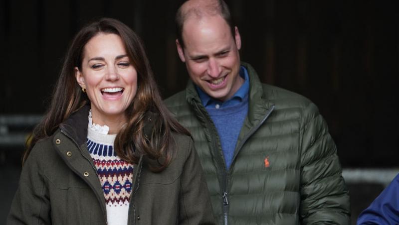 Prințul William, în vârstă de 38 de ani și soția sa, Kate Middleton, în vârstă de 39 de ani s-au căsătorit în 2011 la Westminster Abbey.