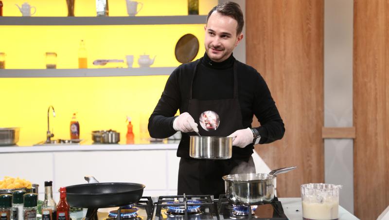 Ady Huțupașu le-a vorbit chefilor despre experiența sa de bucătar, în ediția 18 Chefi la cuțite