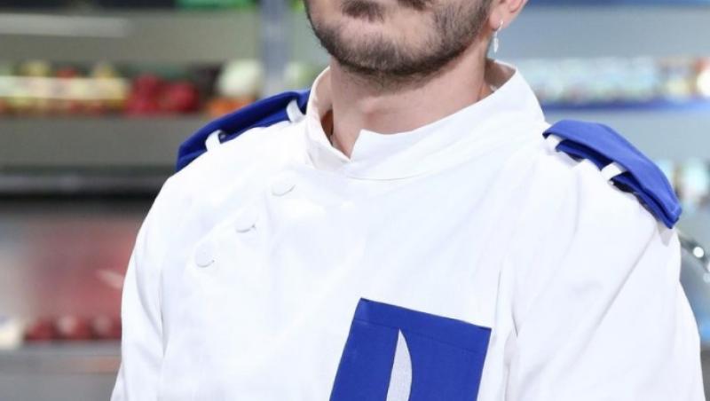 Theo Costache, în uniforma albastră la Chefi la cuțite