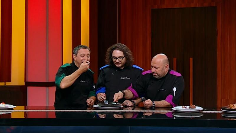 Sorin Bontea, Florin Dumitrescu și Cătălin Scărlătescu au degustat farfuriile pregătite de concurenții din al patrulea duel, de la „Chefi la cuțite”