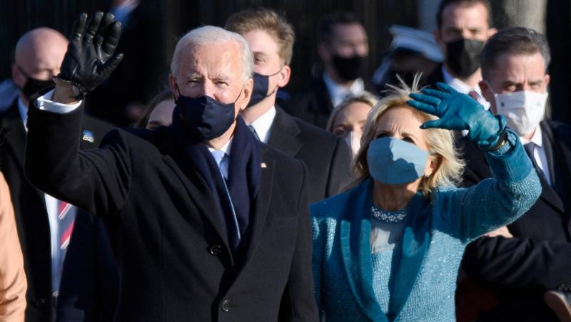 Joe Biden, președintele Statelor Unite ale Americii, a dat frâu liber sentimentelor sale pentru prima doamnă, Jill Biden, în fața camrelor.