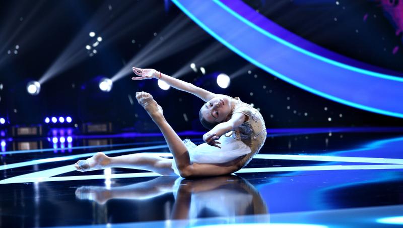 Maria Răducanu vine în sezonul 10 al emisiunii "Next Star" cu un moment de dans acrobatic