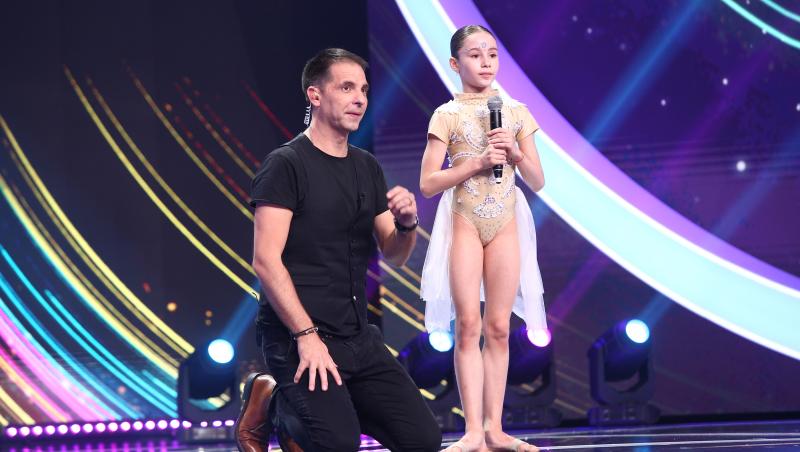 Maria Răducanu pe scenă, alături de Dan Negru