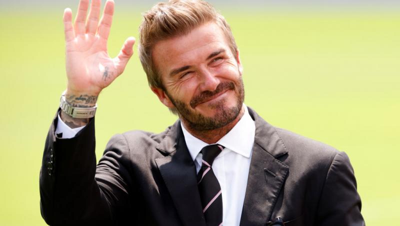 David Beckham, unul dintre cei mai celebri fotbaliști, a împlinit 46 de ani, iar o poză din adolescență cu el a surprins pe toată lumea.