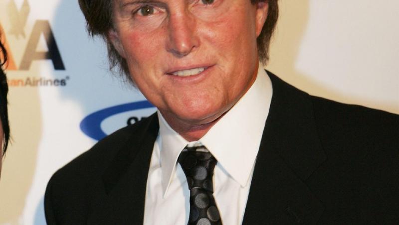 Jenner a câștigat la Montreal Olimpiada de vară din 1976, stabilind astfel cel de-al treilea record succesiv.