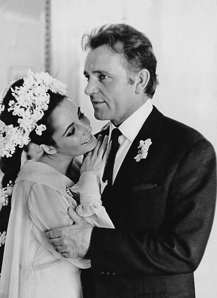 Elizabeth Taylor, la nunta cu Richard Burton