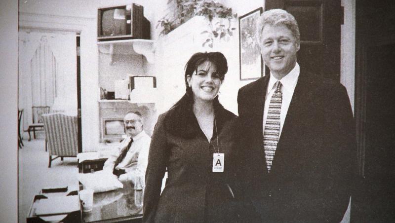 Apoi, pentru o vreme, Monica Lewinsky a decis să se retragă din lumina reflectoarelor și a urmat un program de master în psihologie la Londra.