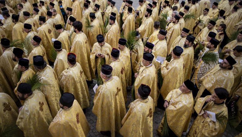 Patriarhia Română se opune educației sexuale în școli. Reacția dură: 