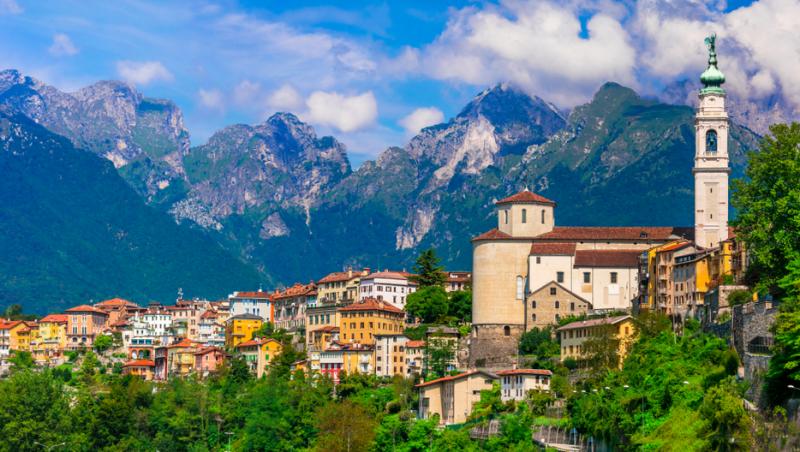 Povestea unui englez care și-a cumpărat o casă ieftină în Italia și a avut parte de unele surprize
