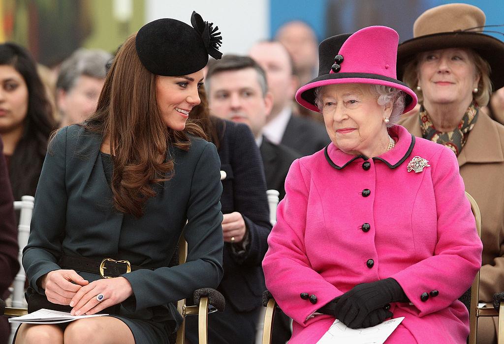 Kate Middleton și Regina Elisabeta a II-a, în Anglia, 2021