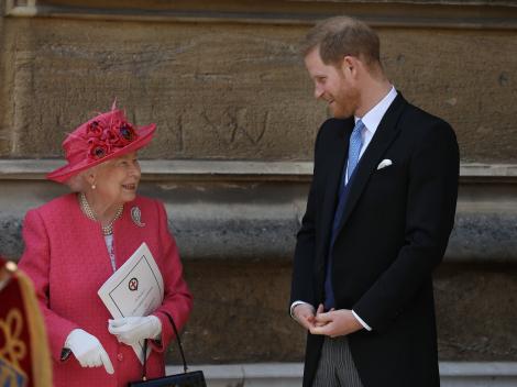 Gestul neașteptat pe care l-a făcut Regina Elisabeta a II-a după nașterea strănepoatei sale. Ce i-a oferit Prințului Harry