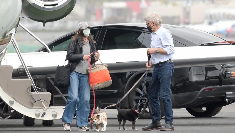 Calista Flockhart, actrița principală din "Ally McBeal", și soțul ei, Harrison Ford, în aprilie 2021