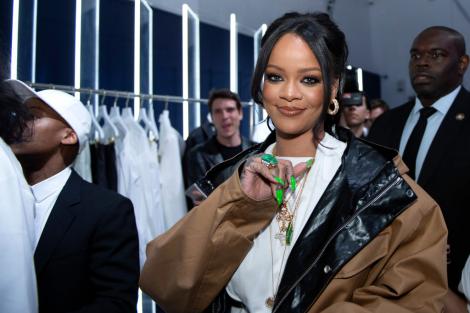 Rihanna îşi închiriază conacul din Beverly Hills, în valoare de 13,8 milioane de dolari. Cu ce sumă fabuloasă poate fi închiriat