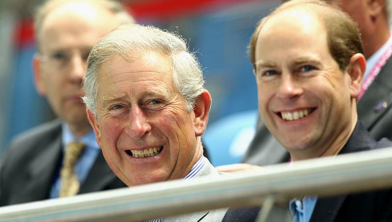 Se pare că și tatăl lor, Prințul Charles, și fratele său, Prințul Edward, nu sunt chiar cei mai buni prieteni.