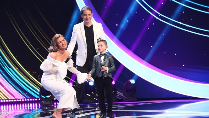 După ce au fost martorii unor numere senzaționale și au fost uimiți de cei mai talentați copii din țara noastră, Loredana, Ștefan Bănică și Dorian Popa au ocazia unei ultime jurizări în acest sezon, mâine, de la 22.15, la Antena 1, în finala Nexts Star.