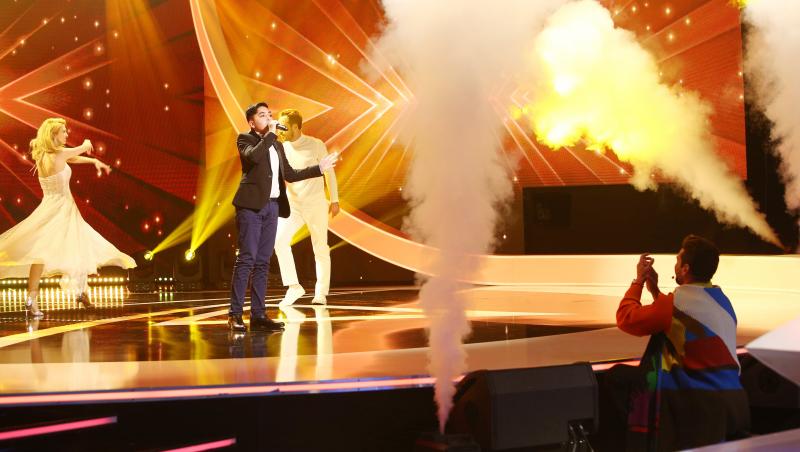 David Dincă a interpretat o piesă grea în finala Next Star 2021. Andreea Bălan a dansat în spatele său