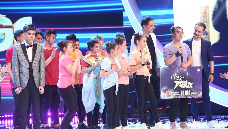 Seară încărcată de emoţii ieri la Antena 1. Show-ul prezentat de Dan Negru la Antena 1 şi-a ales aseară cel de-al zecelea câştigător, în marea finală Next Star.