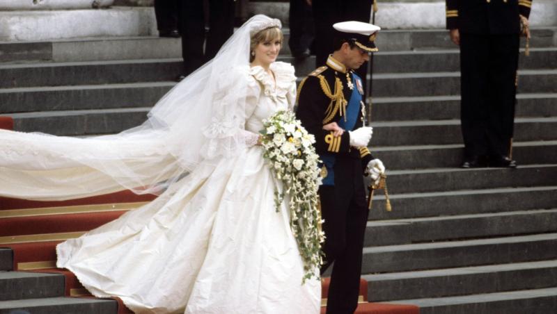 Prințul Charles i-ar fi cerut Dianei să includă o floare în buchetul de mireasă. Ce era și de ce a ținut să nu lipsească