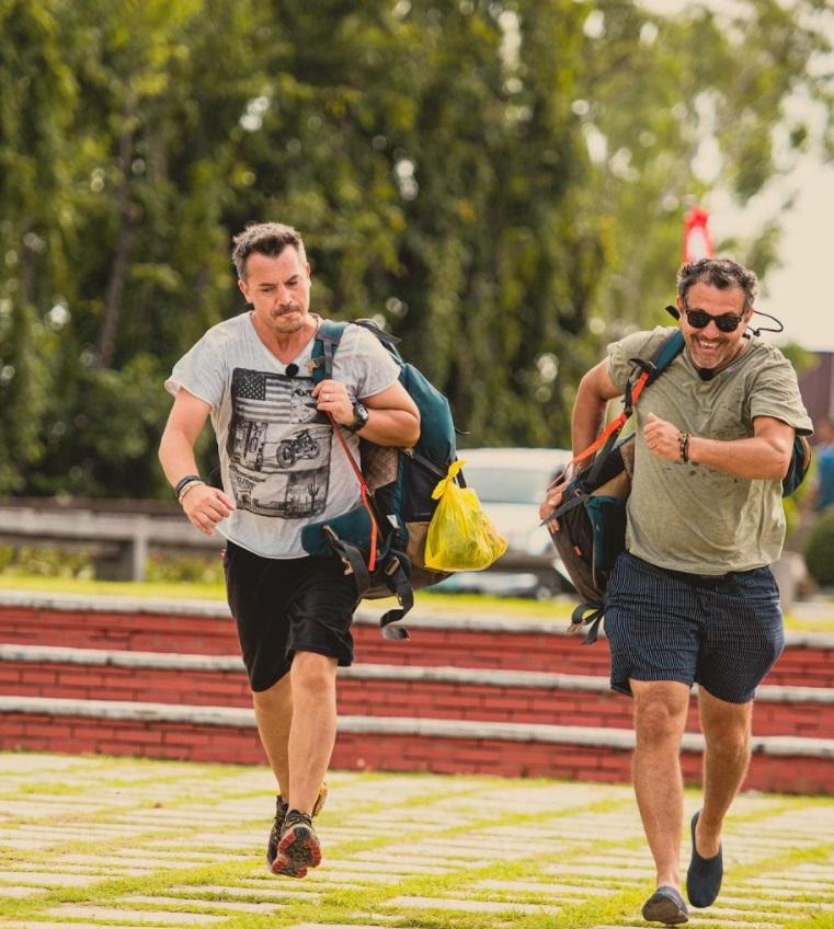 Răzvan Fodor și Sorin Bontea, alergând în Asia Express