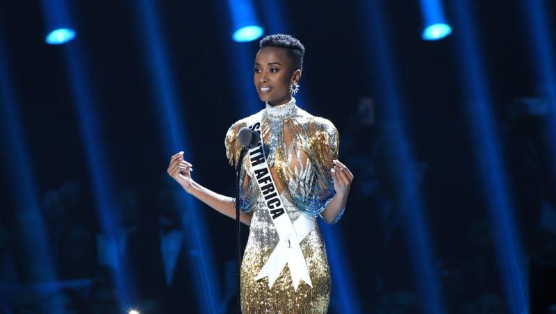 Zozibini Tunzi a devenit Miss Univers în 2019