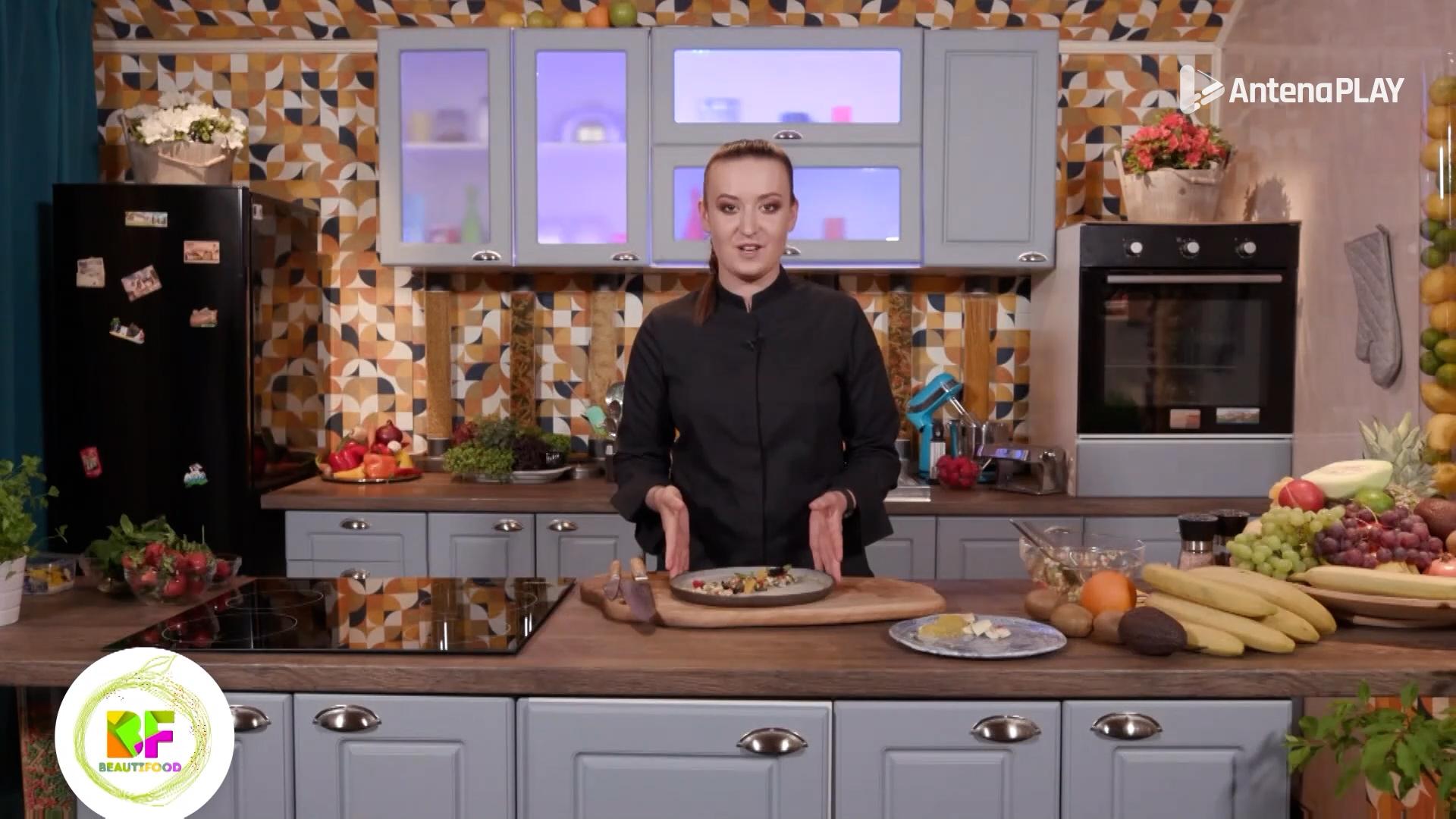 Roxana Blenche, plating de senzație cu salata sa de fructe de la Chefi la cuțite, la BeautiFood, pe AntenaPlay