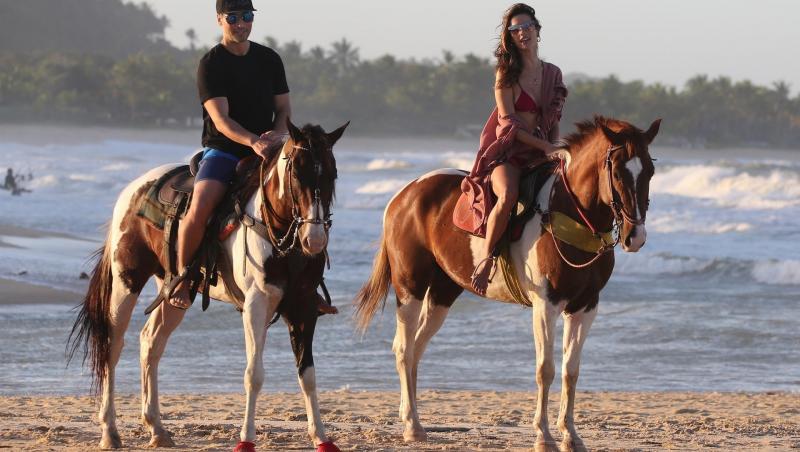 Alessandra Ambrosio a fost surprinsă la plajă alături de noul ei iubit. Cum arată partenerul ei, Richard Lee