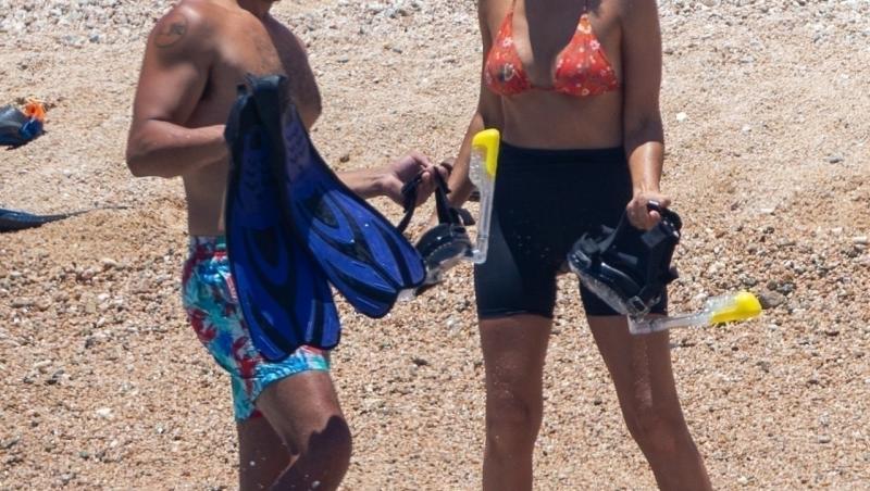 Jessica Alba și soțul ei, Cash Warren, au fost surprinși în vacanță în Cabo San Lucas