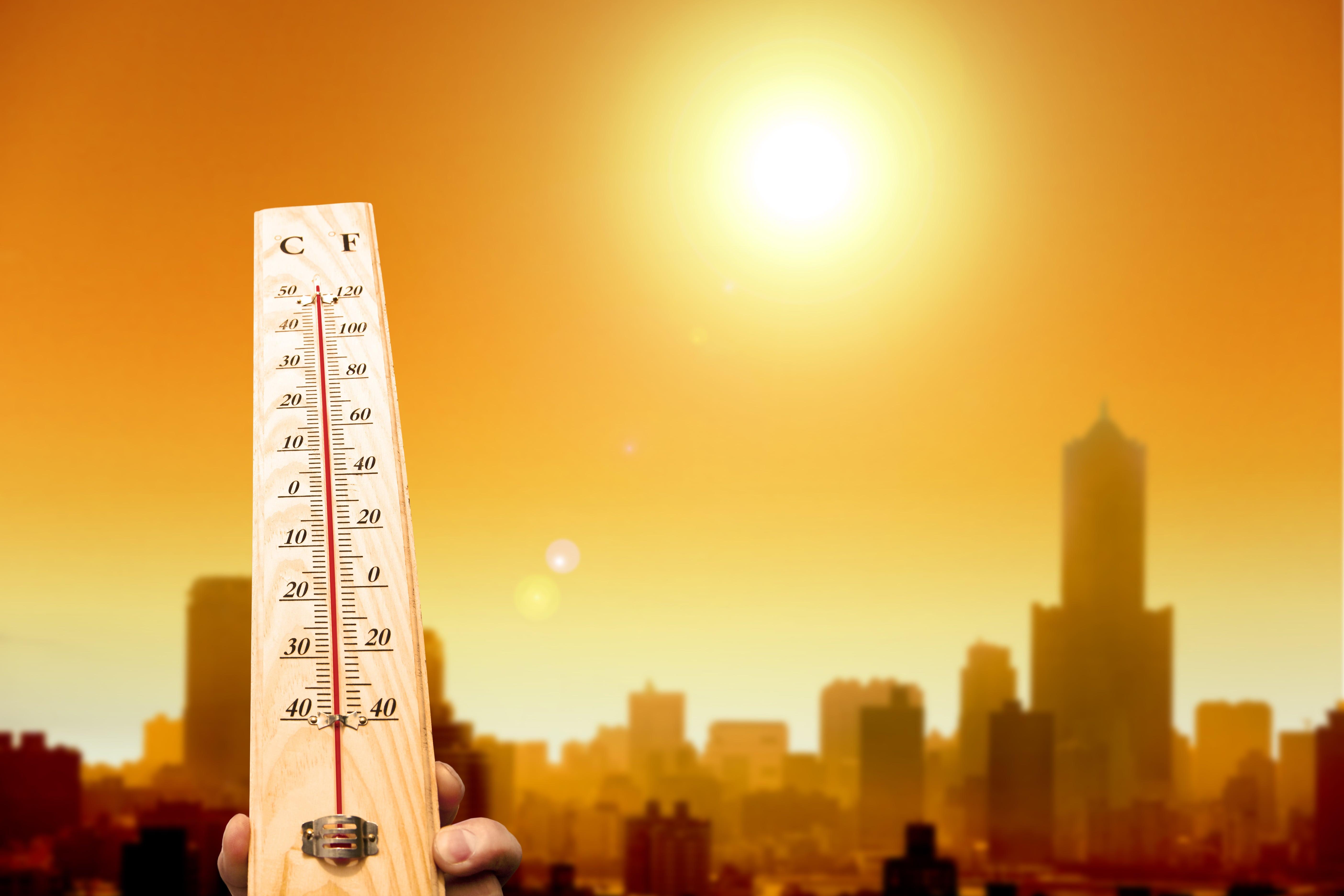 Alertă ANM! Meteorologii anunță Cod Portocaliu de caniculă. Se vor înregistra temperaturi între 38 şi 40 de grade. Zonele afectate
