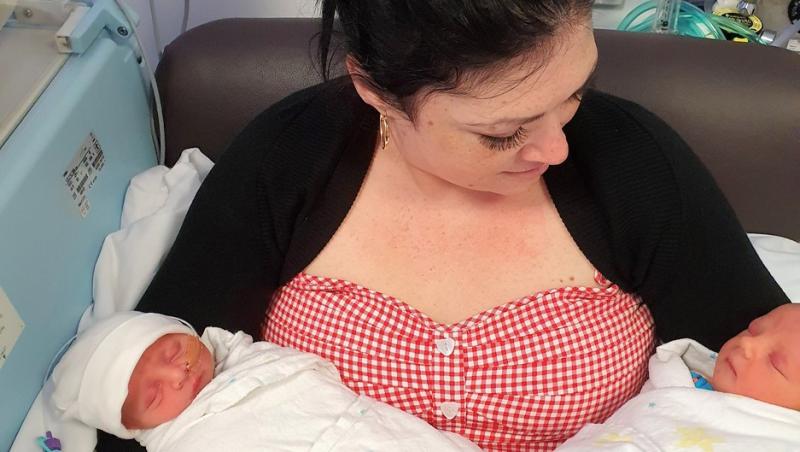 Kimberley Tripp a rămas însărcinată de două ori într-o săptămână, spre uimirea ei și a tuturor. I s-a spus că nu poate deveni mamă
