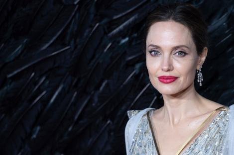 Angelina Jolie și-a făcut cont de Instagram. Cât de repede a reușit să strângă un milion de urmăritori