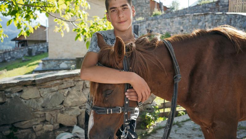 Localnic cu un cal, în Georgia