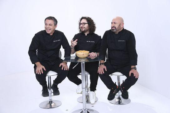 Sorin Bontea, Florin Dumitrescu și Cătălin Scărlătescu, în platoul Chefi la cuțite