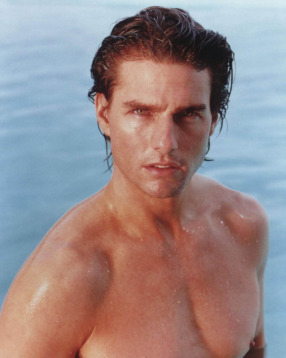 Tom Cruise, actorul american de la Hollywood, în apă