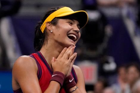 Emma Răducanu a ajuns în finala US Open 2021! Ce au scris jurnaliștii străini despre performanța jucătoarei de tenis cu tată român