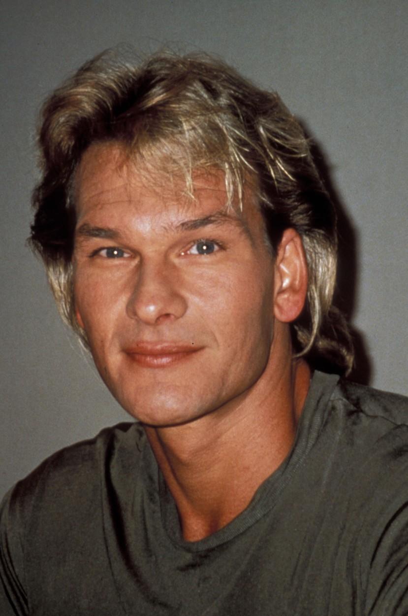 Patrick Swayze, cu bluză verde