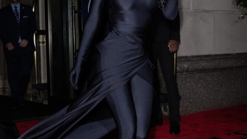 Așa s-a îmbrăcat Kim Kardashian la After party-ul de la Met Gala