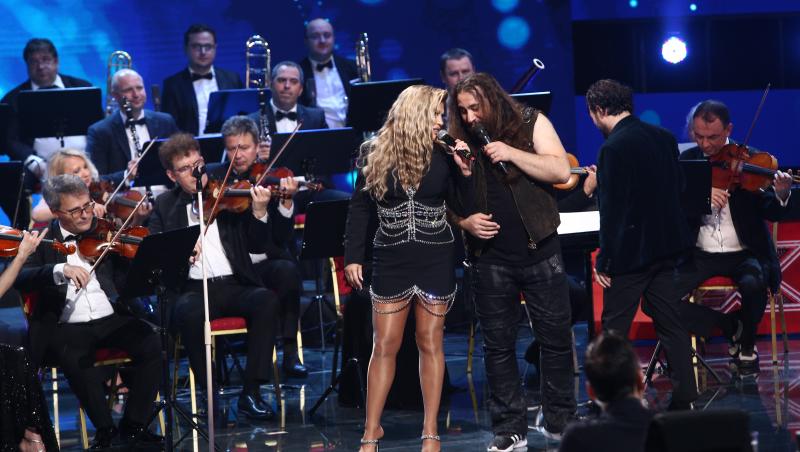 Loredana a cântat împreună cu solistul trupei Trooper și orchestra Metropolitană la X Factor