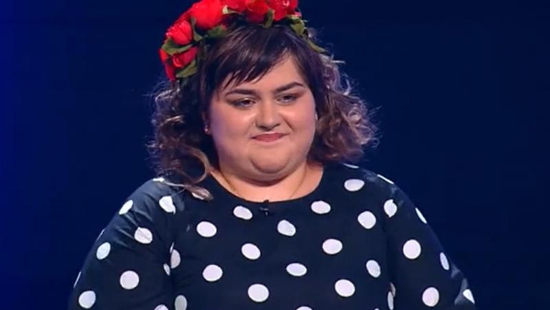Concurenta a fost înscrisă în sezonul 10 al emisiunii „X Factor” de mama sa