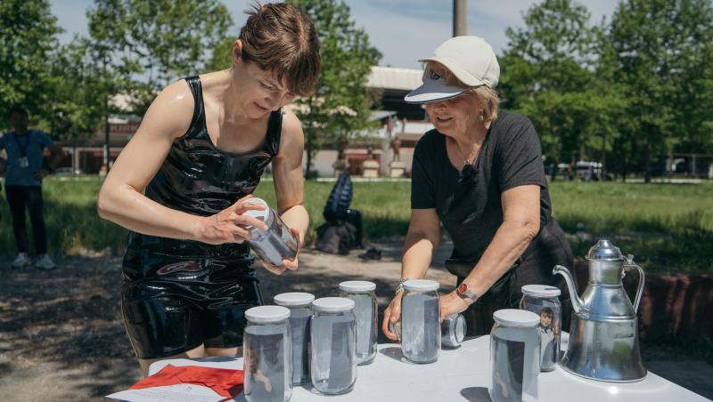 Mama Alexandrei Ungureanu este cea mai răsfățată concurentă din sezonul 4 Asia Express. Toți participanții au numai cuvinte de laudă și fac gesturi frumoase pentru ea.