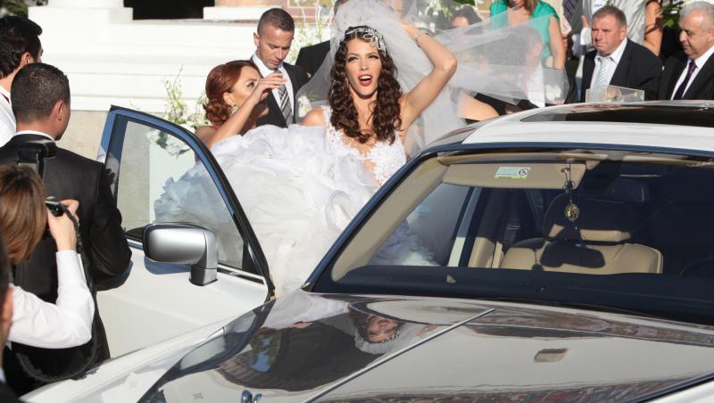 Alina Vidican în rochie de mireasă la nunta cu Cristi Borcea
