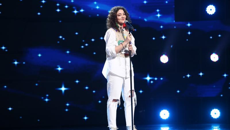 Lavinia Lăcătuș a revenit la X Factor după zece ani și a intrat direct în echipa Loredanei