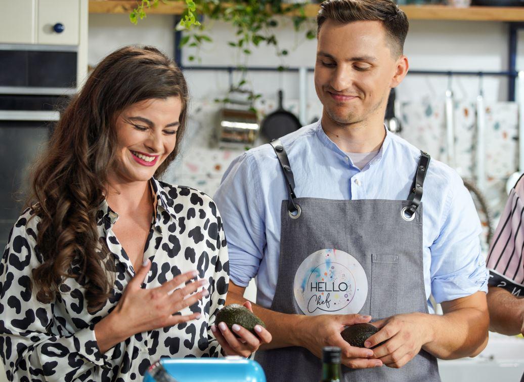 Cristian Boca și Keed, invitații speciali ai Roxanei Blenche în episodul 2 al show-ului Hello Chef, alaturi de Iuliana Dabija