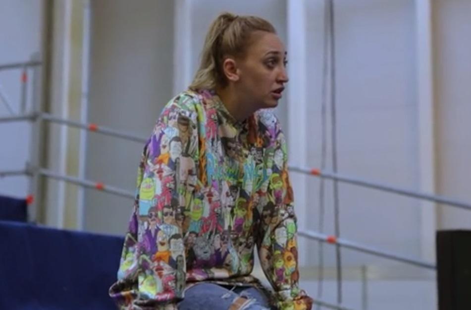 ilona brezoianu, în culisele X Factor sezonul 10, eXtra factor episodul 1