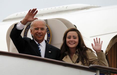 Naomi Biden, nepoata președintelui american Joe Biden s-a logodit. Cum arată cel care îi va deveni soț în curând